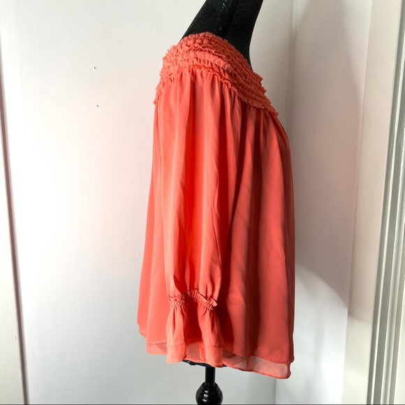 WHBM Layered Peach Top - Picture 8 of 11
